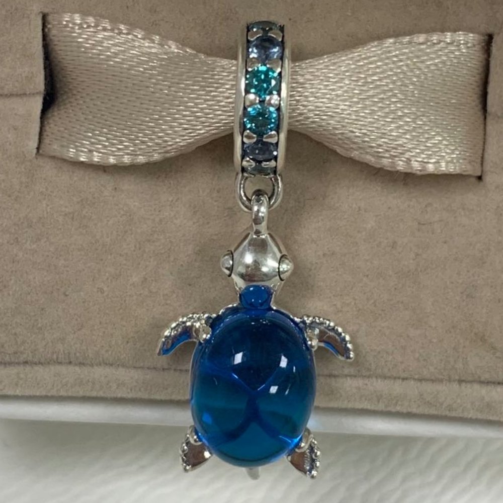Pandora Murano Glass Sea Turtle Dangle Charm